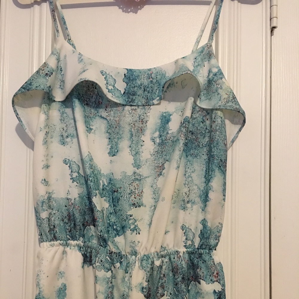 Beautiful Jumpsuit. - Picture 3 of 8